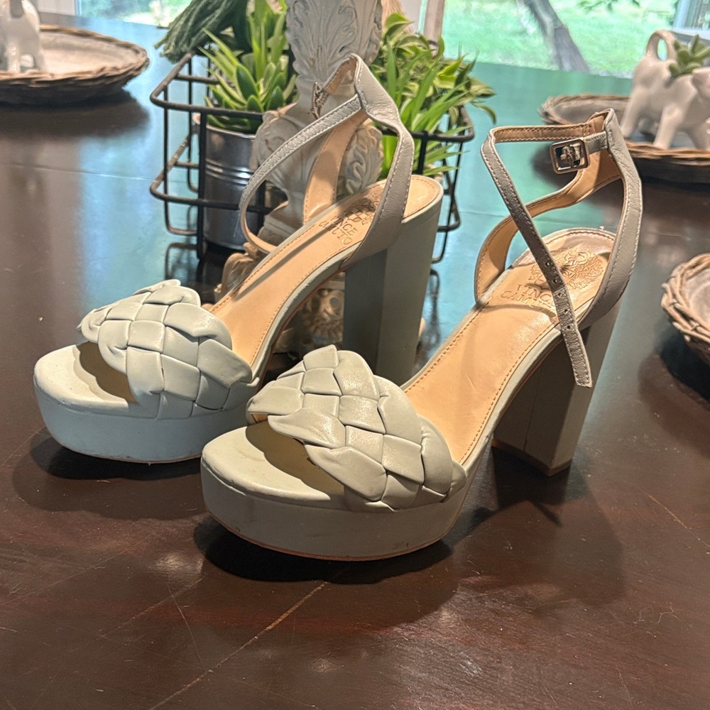 Vince Braided Platform Sandals - Light Gray